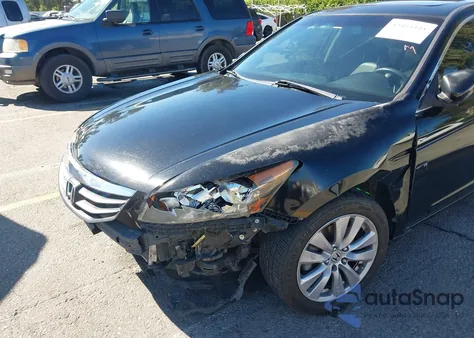 2011 Honda Accord 2.4 Ex-L из США, поврежденный, VIN 1HGCP2F84BA000406